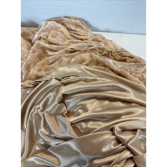 Revelry Jade Floral Burnout‎ Dress Gown One Shoulder Champagne Size 16 NWT - Picture 8 of 15